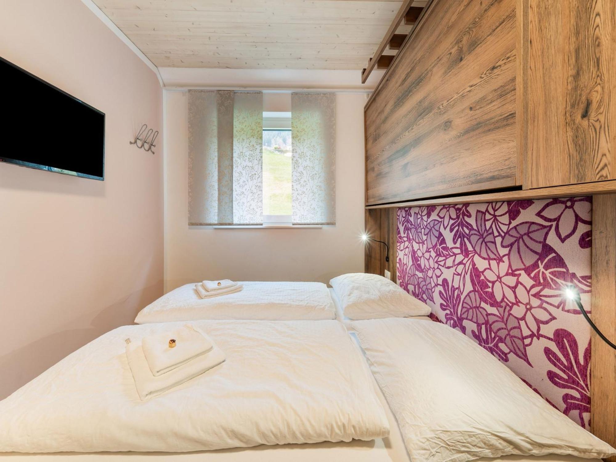 Large Apartment In Sankt Georgen With Balcony Furstau Ngoại thất bức ảnh